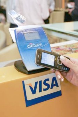 Tendinţe: cumpărături cu telefonul mobil